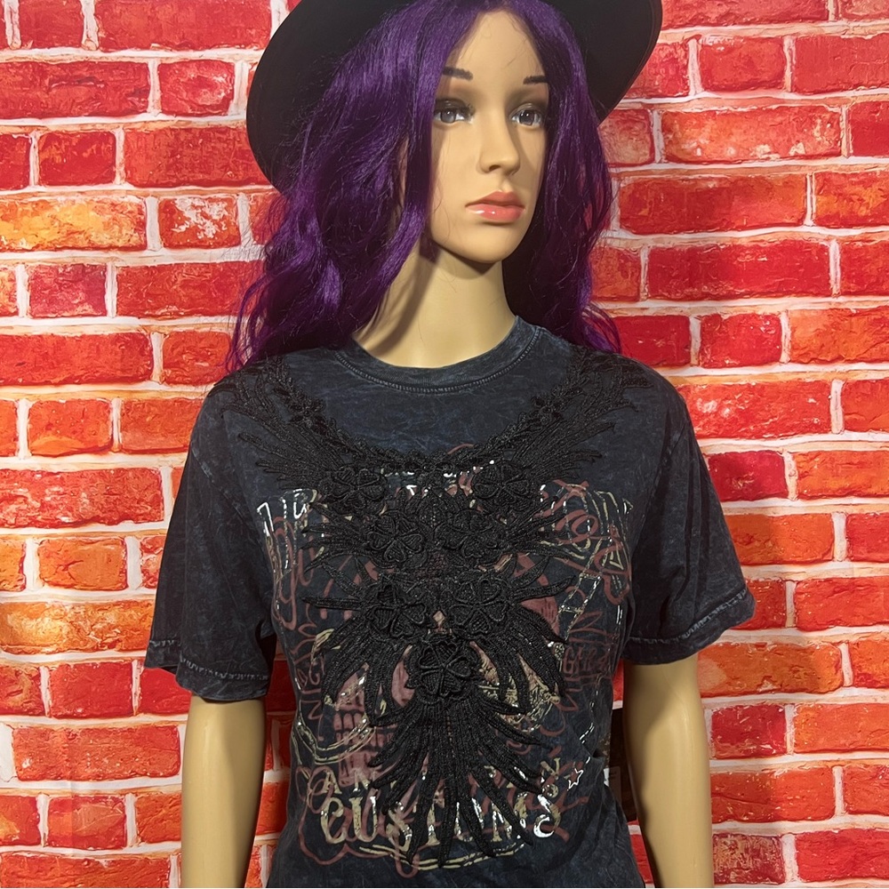 Affliction Women’s T-Shirt - Picture 12 of 13